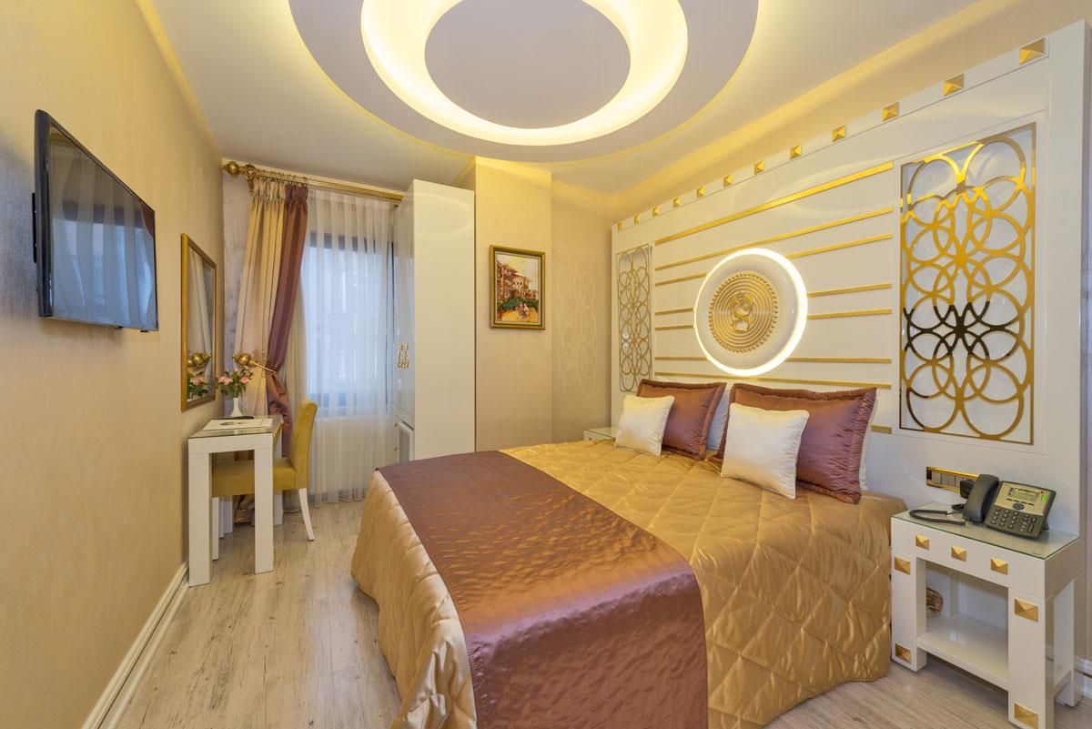 The Million Stone Hotel - 2