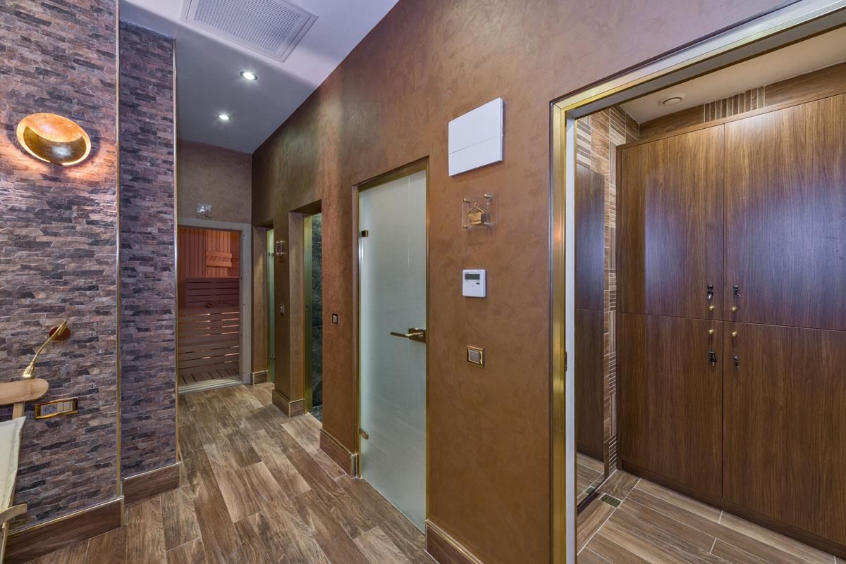 The Million Stone Hotel - 20