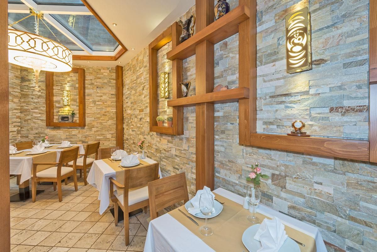 The Million Stone Hotel - 26