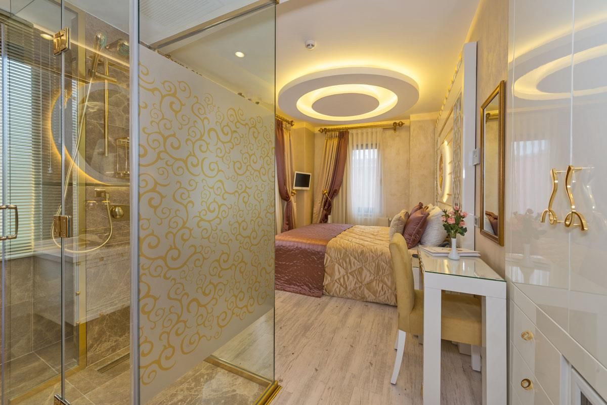 The Million Stone Hotel - 5