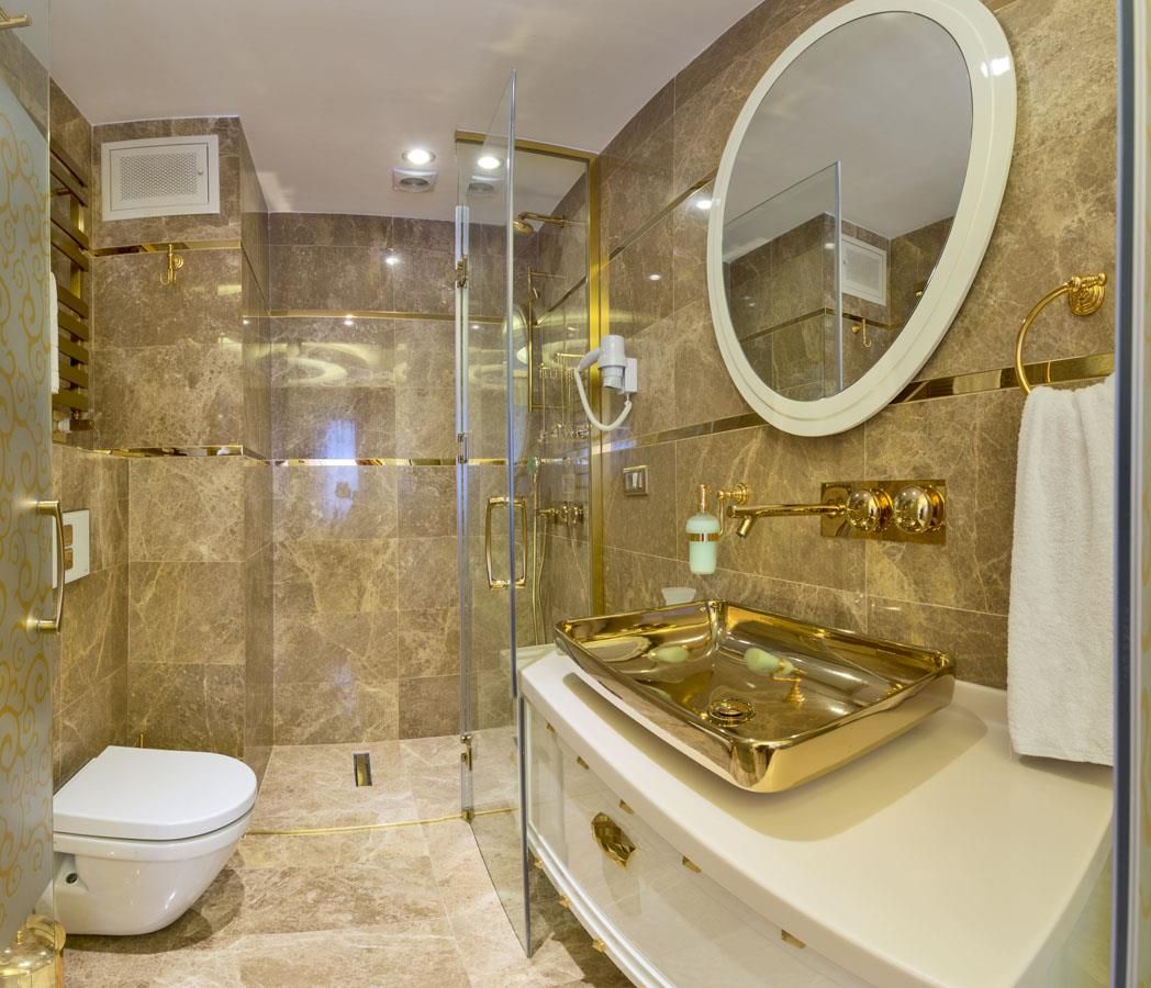 The Million Stone Hotel - 10