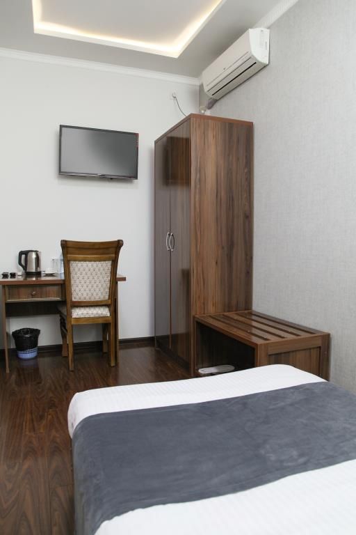 ATLAS HOTEL - 16