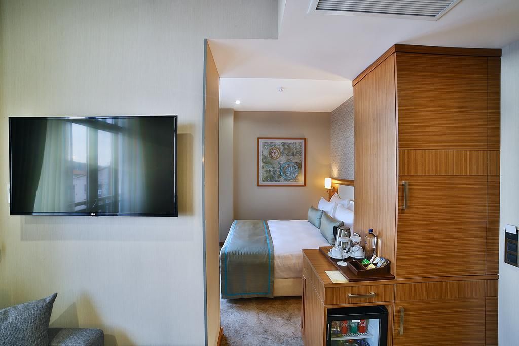 Momento Golden Horn Hotel - 8