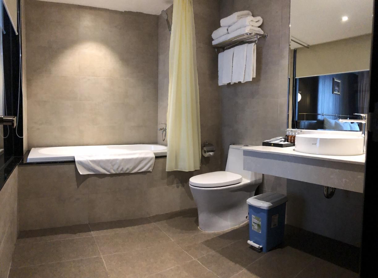 MAJESTIC PREMIUM - 10