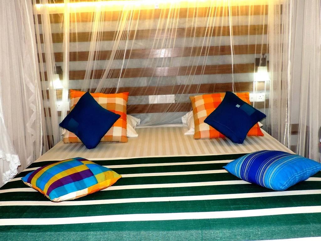 PRIMEROSE GUEST HOUSE - 2