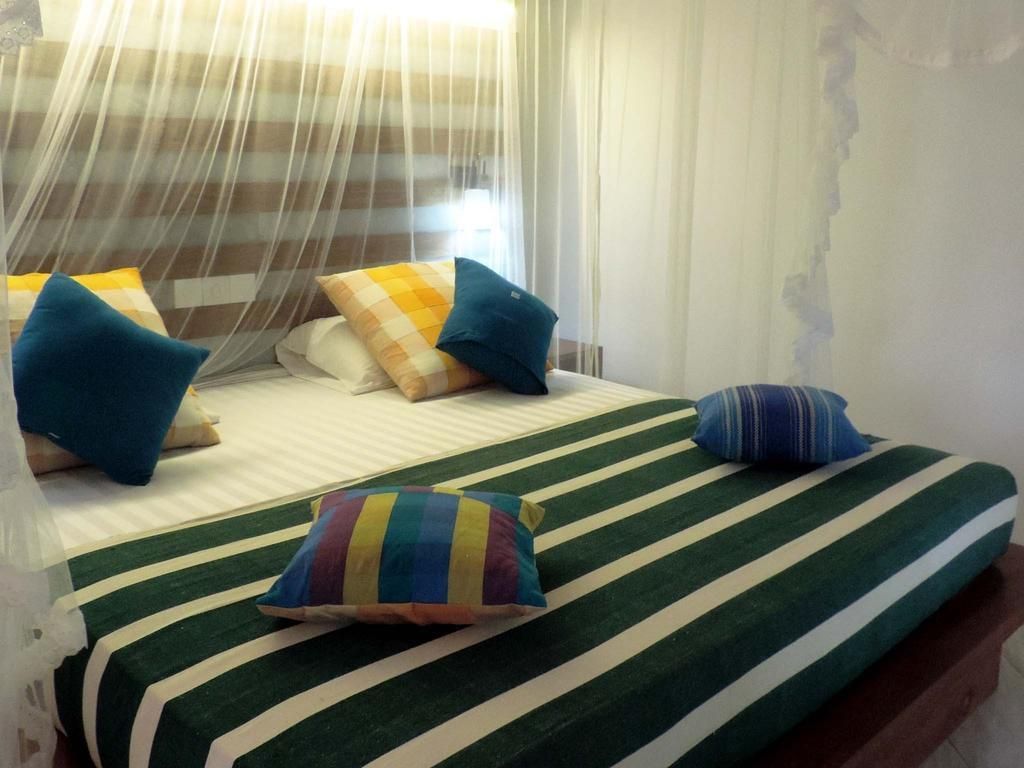 PRIMEROSE GUEST HOUSE - 3