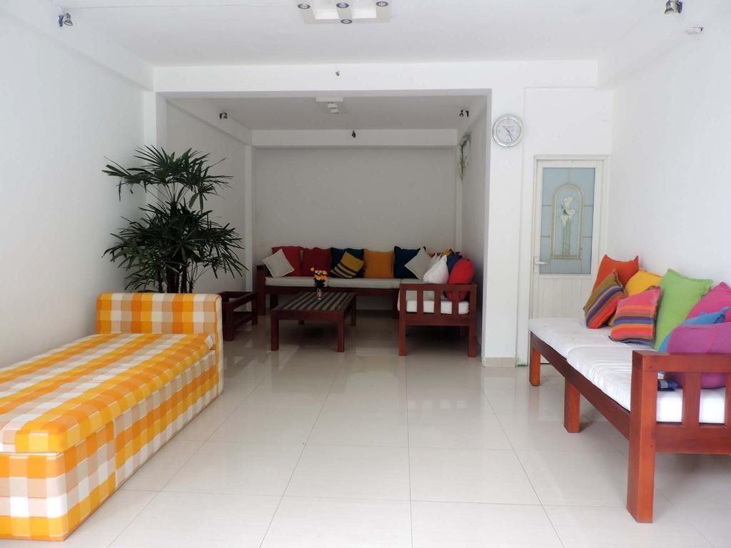 PRIMEROSE GUEST HOUSE - 9