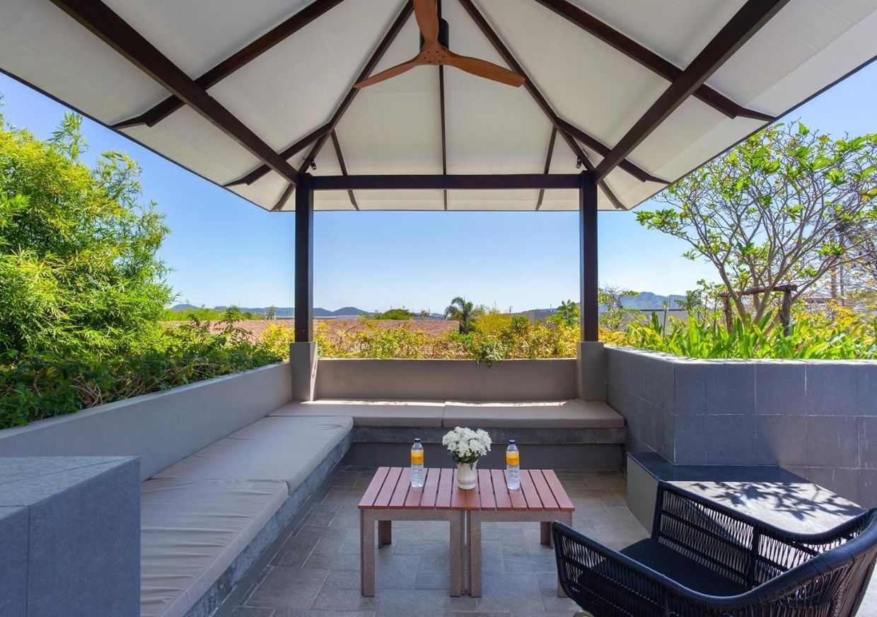 CASABAY LUXURY POOL VILLA - 16