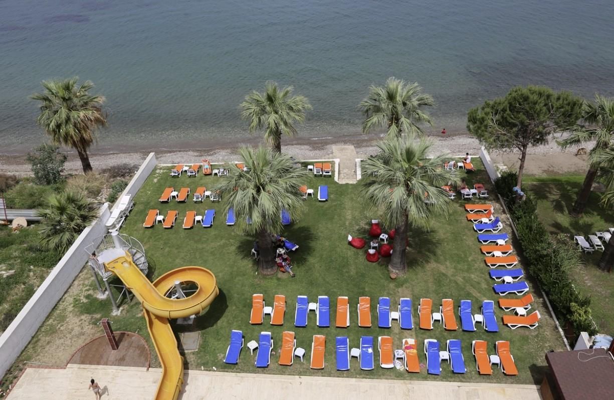 Palmira Beach Hotel - 18