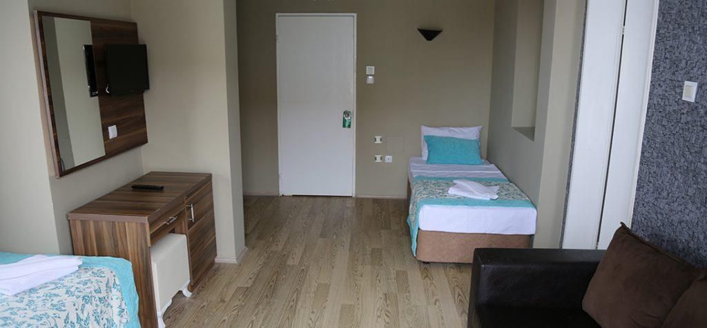 Palmira Beach Hotel - 8