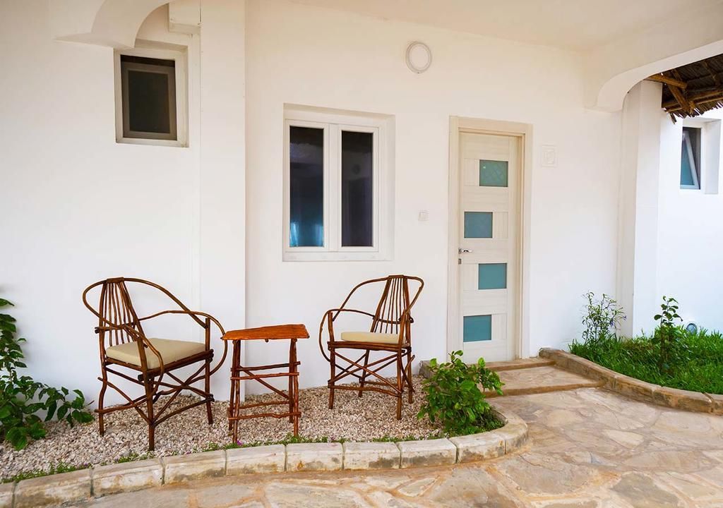 AHG DREAMS BAY BEACH HOTEL - 8