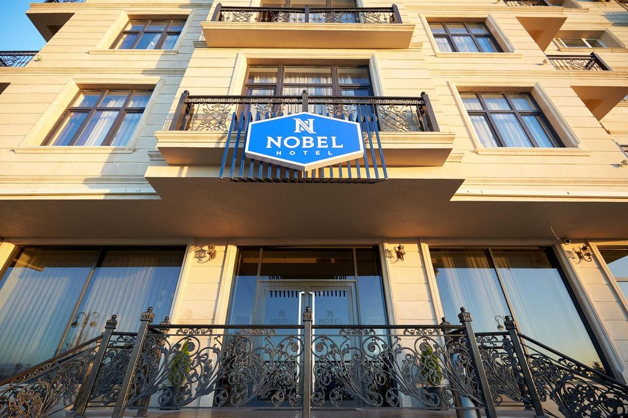 NOBEL HOTEL - 1
