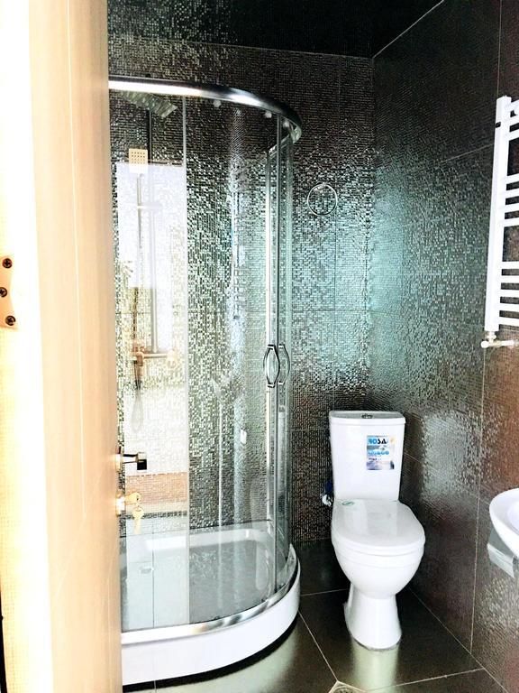 ARISTOCRAT HOTEL BATUMI - 2