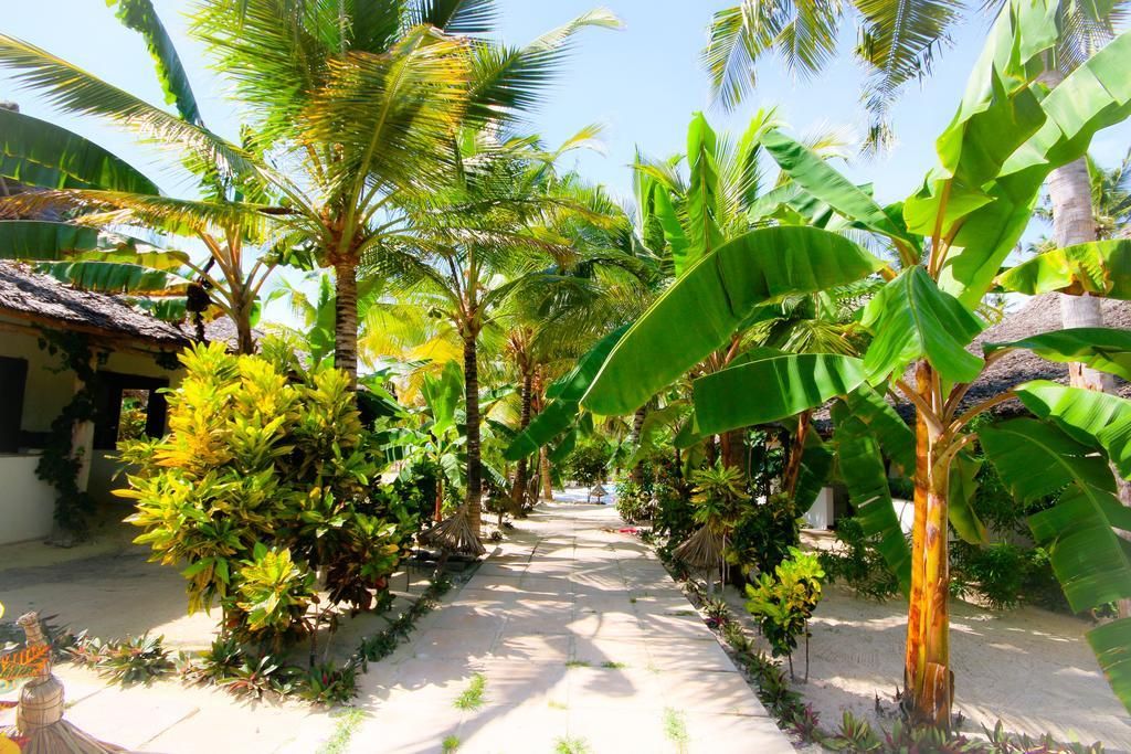 BLUE MOON RESORT - 10