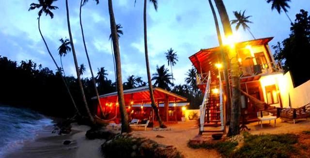 CORAL BEACH - 1