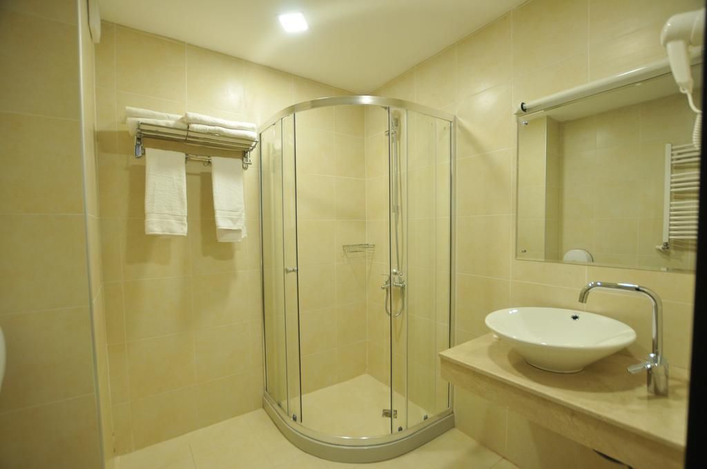 BM PLAZA BAKURIANI - 2