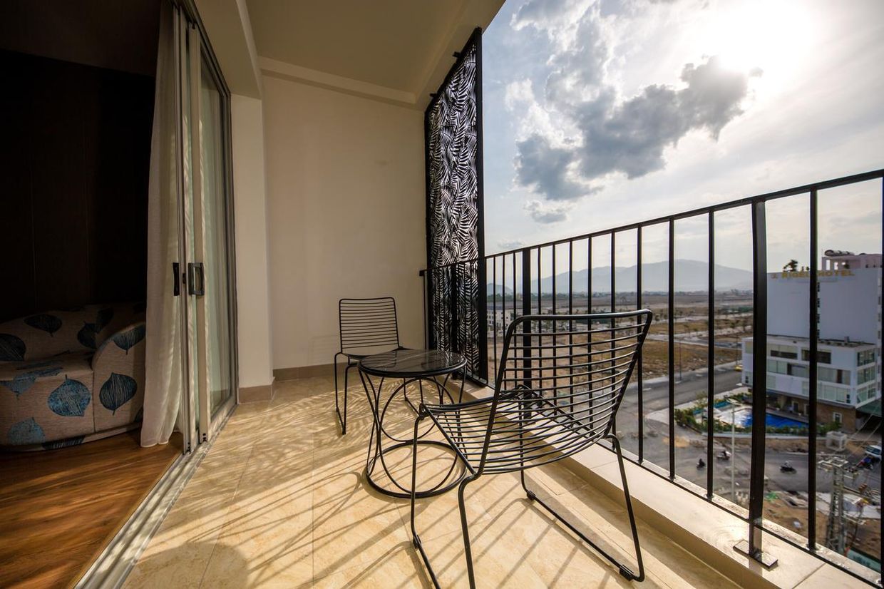 QUINTER CENTRAL NHA TRANG - 9