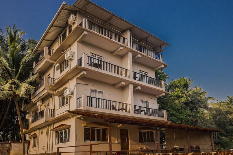 SHIVAM BNB MANDREM - 1