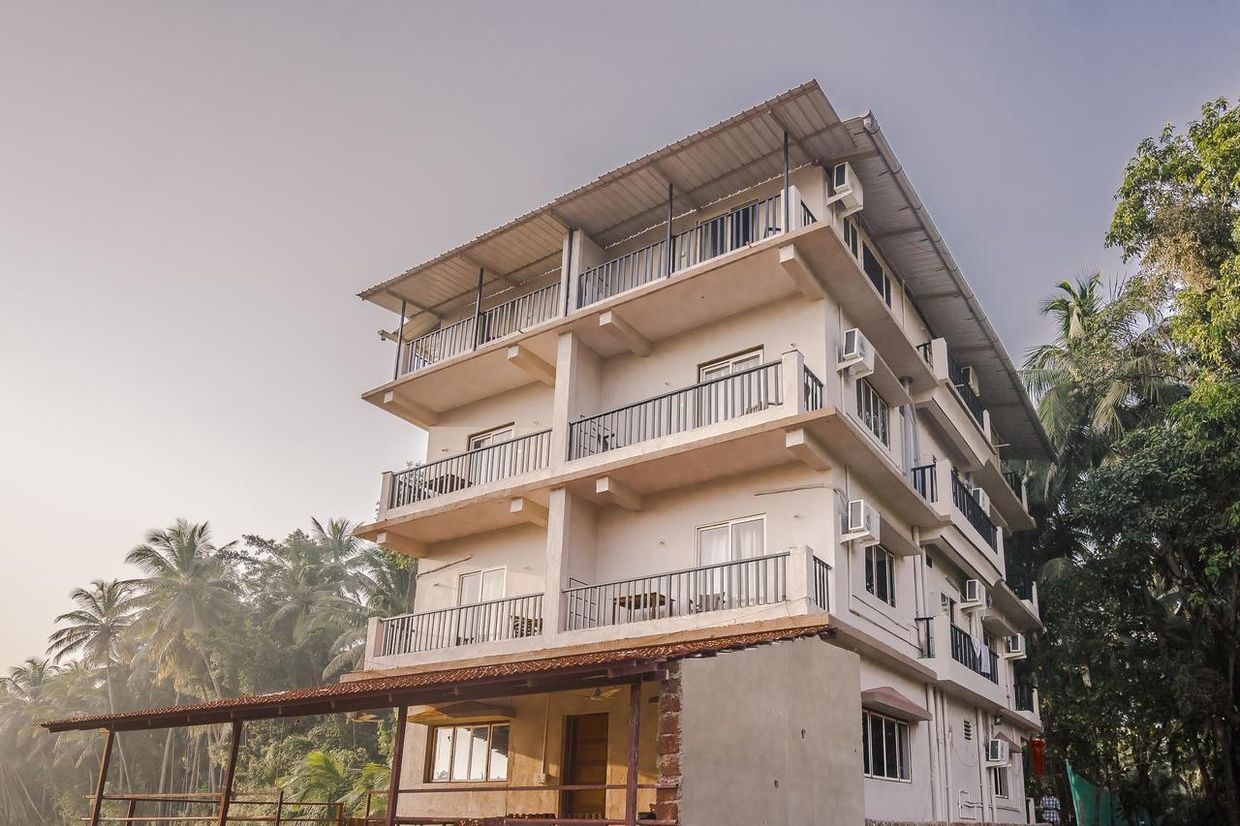 SHIVAM BNB MANDREM - 4