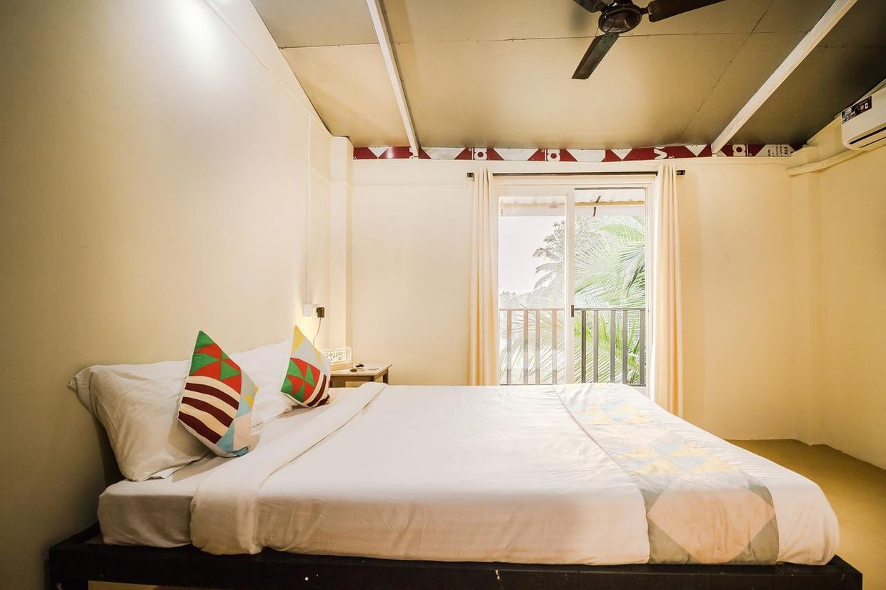 SHIVAM BNB MANDREM - 7