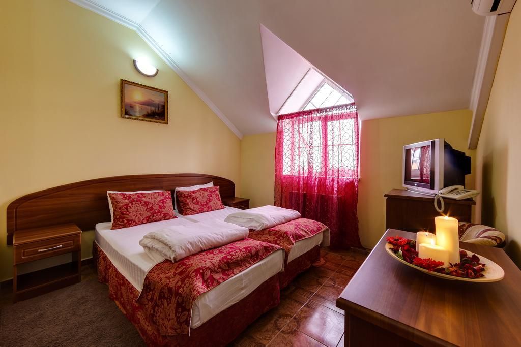 МАРТОН ЛИОН, отель - 2