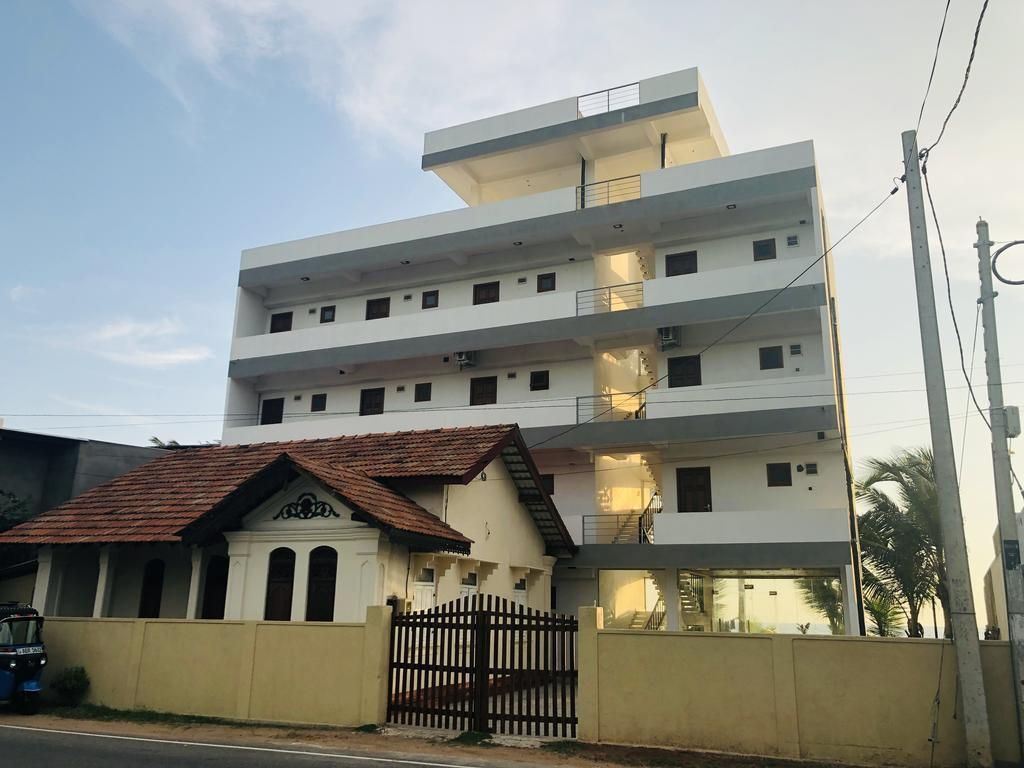 OCEAN EDGE HIKKA - 1