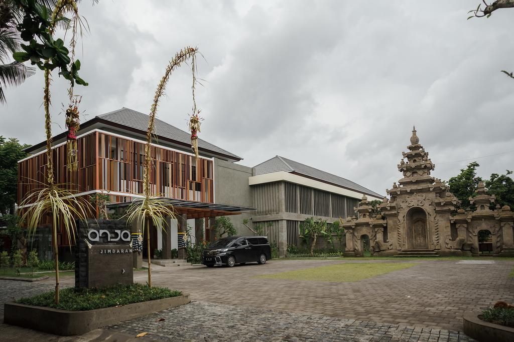 ANJA JIMBARAN - 1