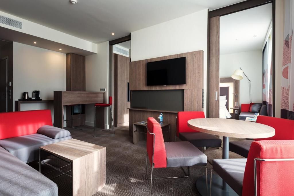 NOVOTEL CITY CENTER - 8