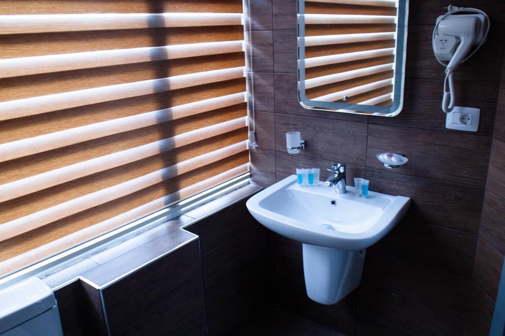 SUNDAY HOTEL BAKU - 8