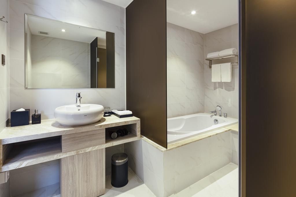 THE ART NEST HOTEL - 16