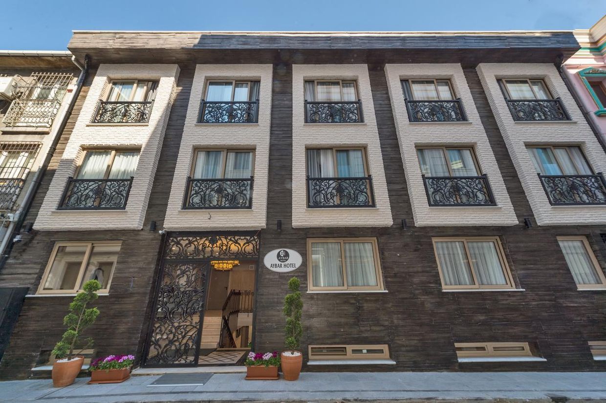 Aybar Hotel - 1