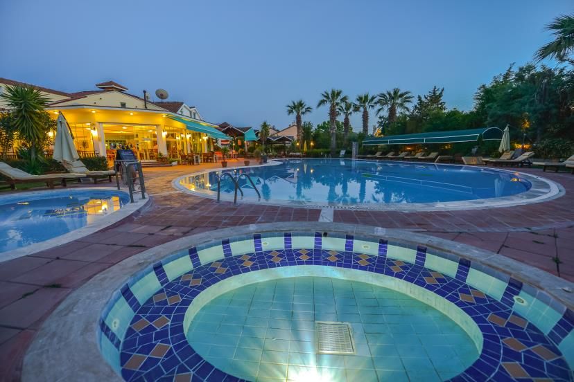 Rebin Beach Hotel - 22