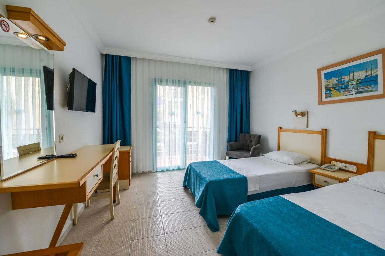 Rebin Beach Hotel - 6