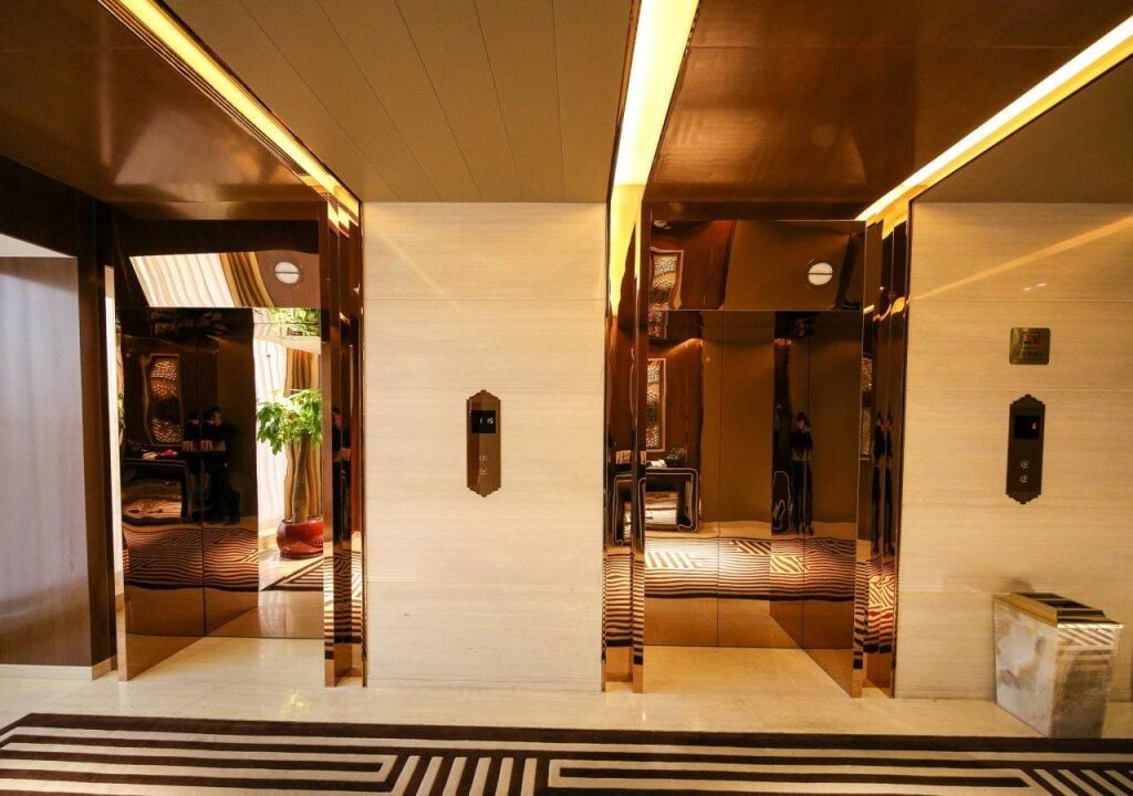 ROYAL CENTURY HOTEL SHANGHAI - 20