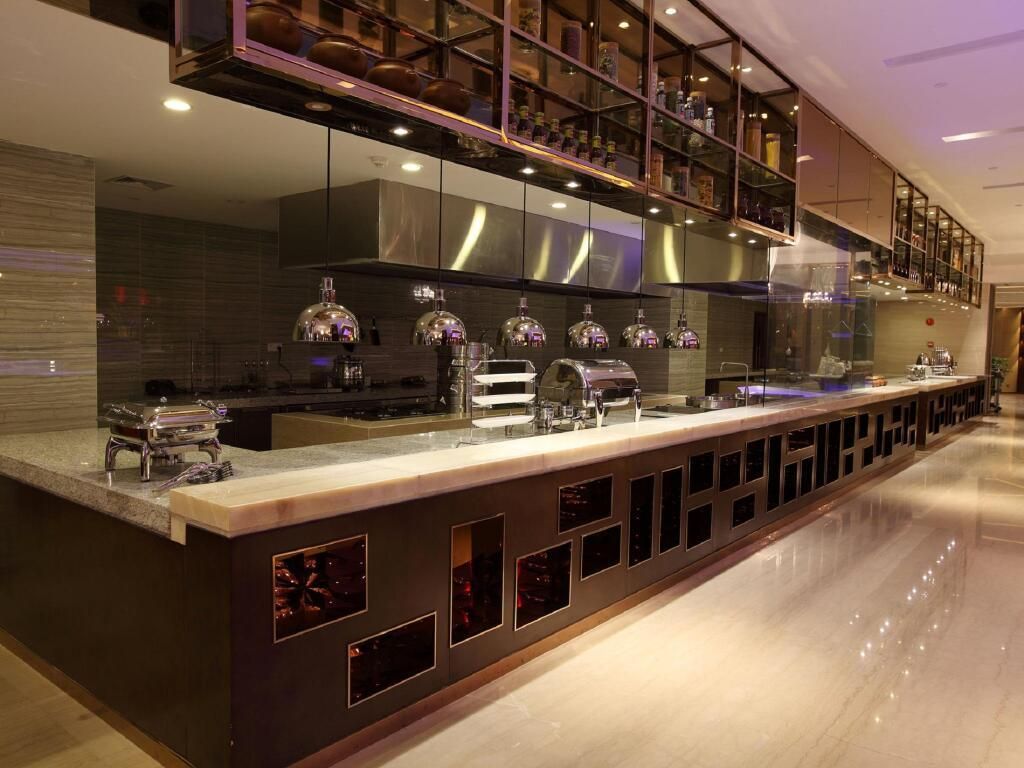 ROYAL CENTURY HOTEL SHANGHAI - 26