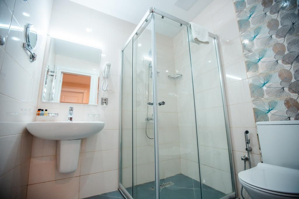 GRAND MIDWAY HOTEL - 4