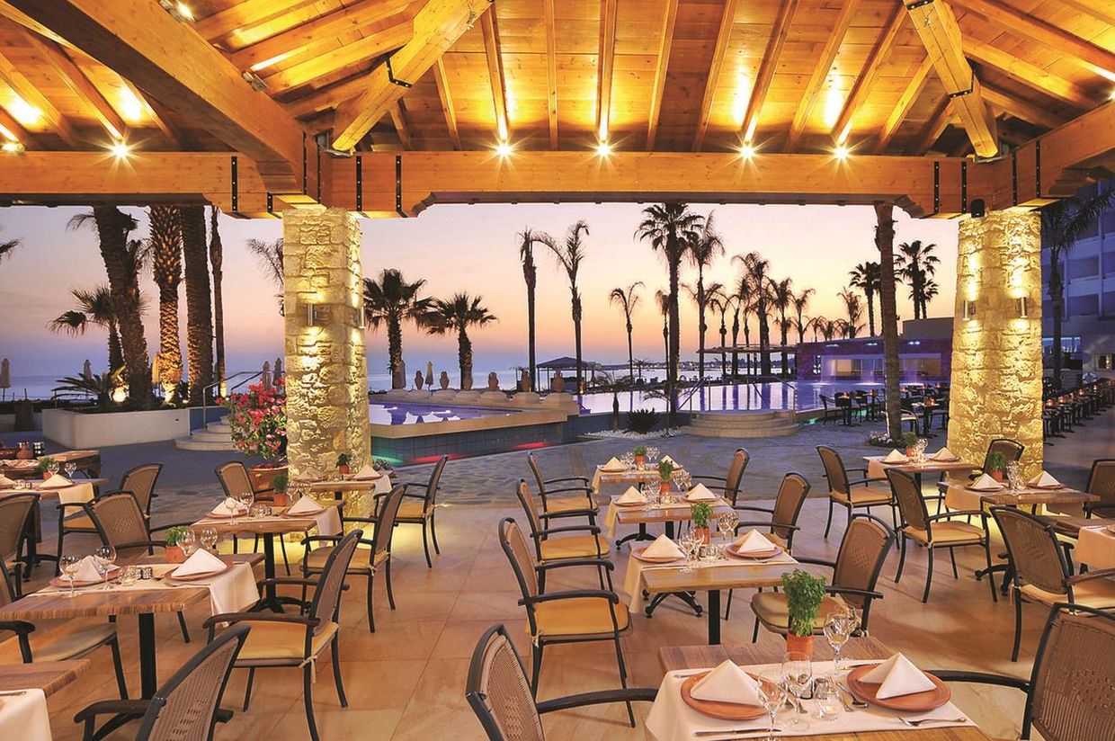 ALEXANDER THE GREAT BEACH HOTEL - 24