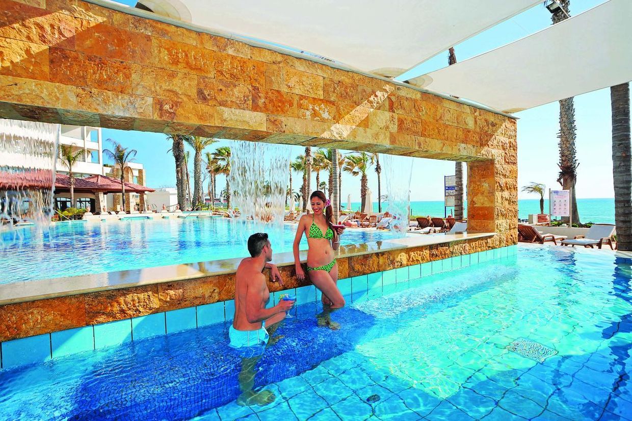 ALEXANDER THE GREAT BEACH HOTEL - 10