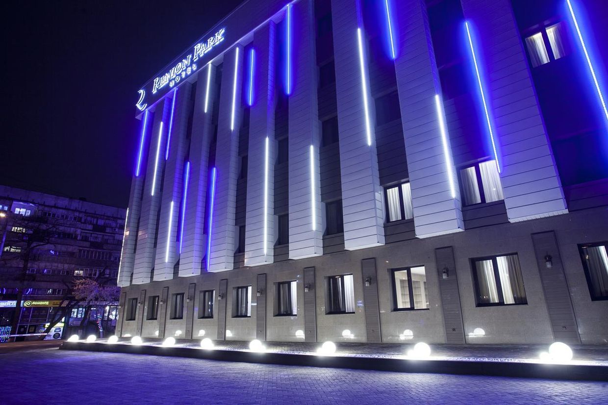 RENION PARK - 2