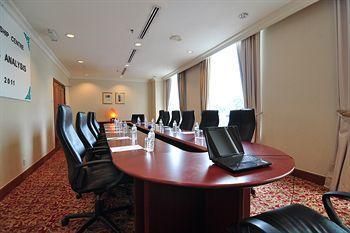 DORSETT KUALA LUMPUR - 16