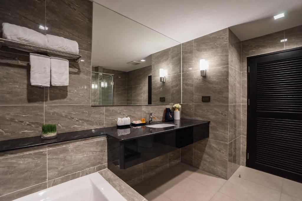 HOTEL J INSPIRED PATTAYA - 36