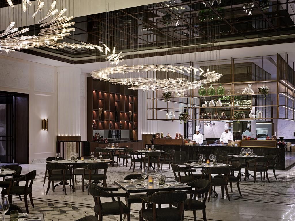 SOFITEL DUBAI THE OBELISK - 14