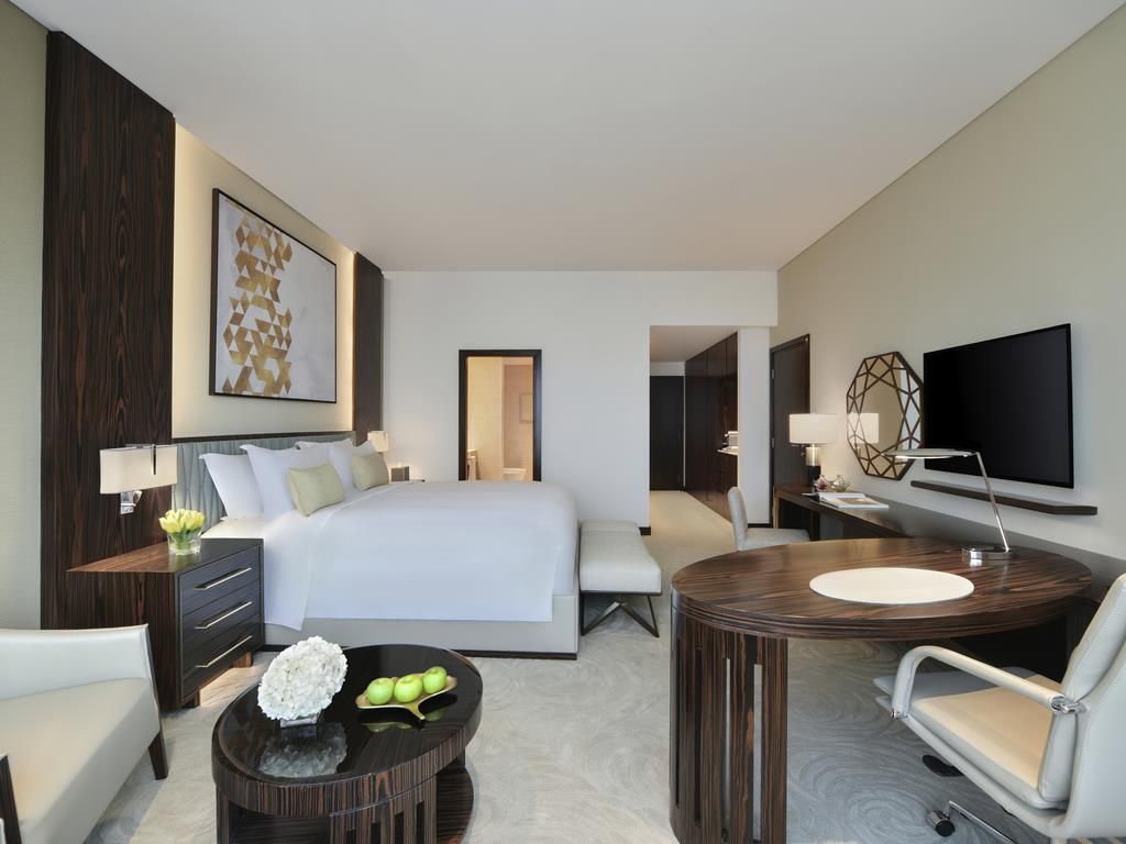 SOFITEL DUBAI THE OBELISK - 5