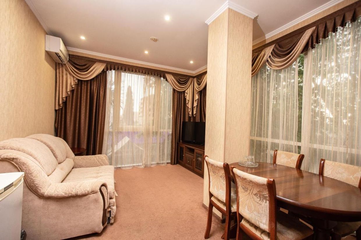 АЛЬМИРА, гостевой дом - 25