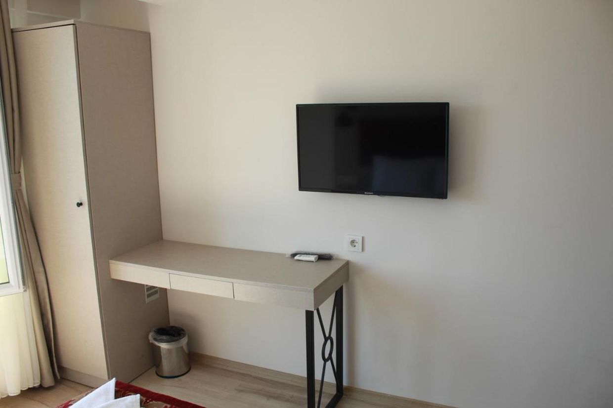 The Lola Hotel   - 22