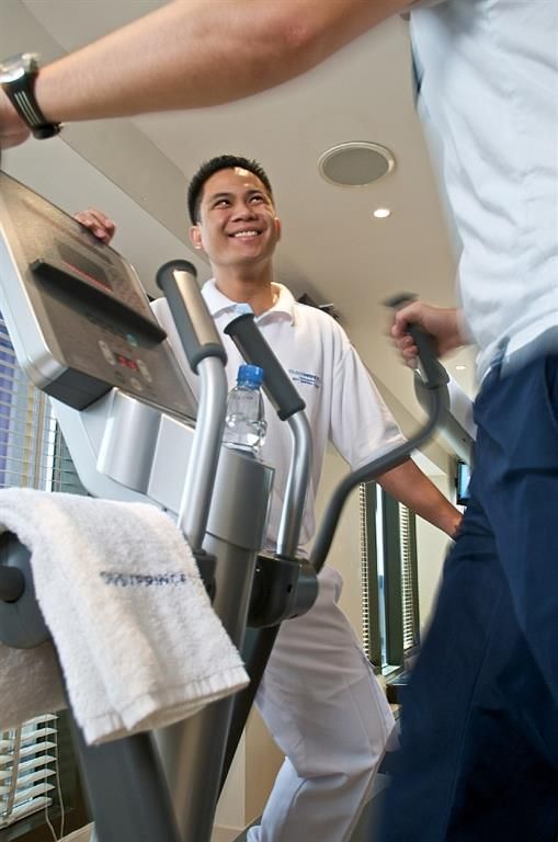 THE LEELA HOTEL (ex. HALO HOTEL) - 15