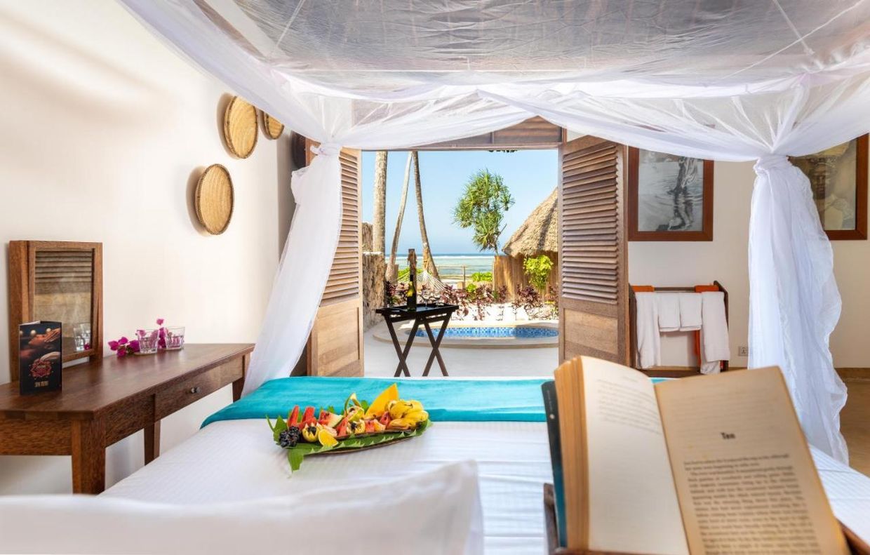 ZANZIBAR SUNRISE AT BANDAS - 5