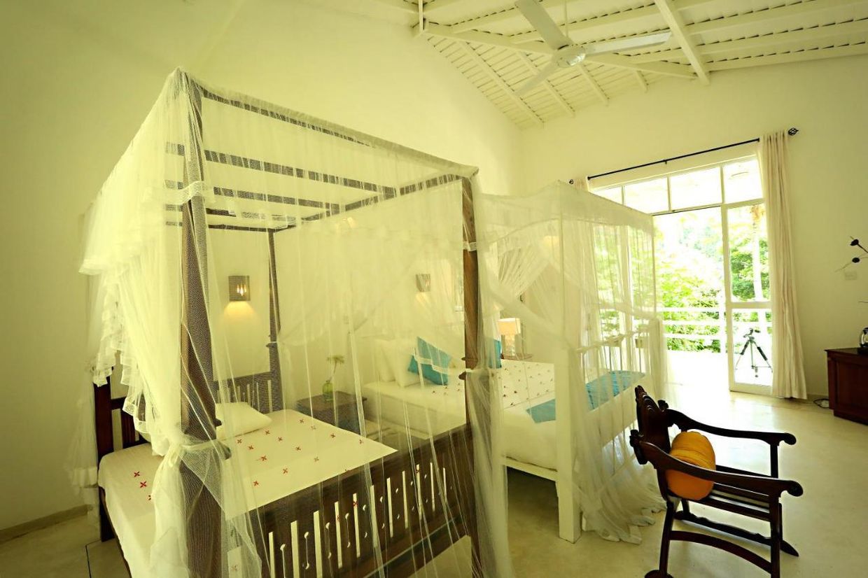 BEACH GROVE VILLAS - 14