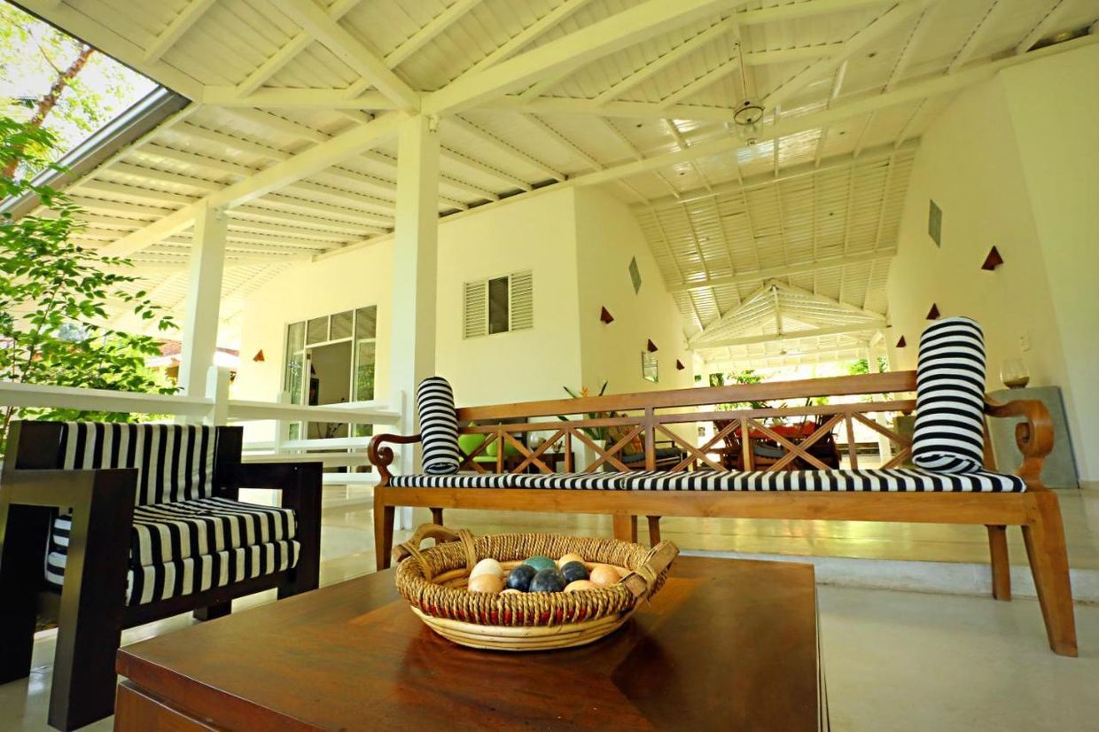 BEACH GROVE VILLAS - 22