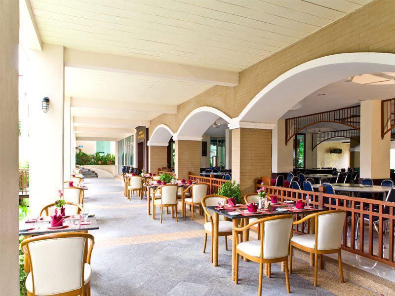 EASTERN GRAND PALACE - 18